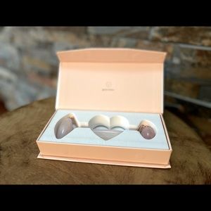 ❌SOLD❌FREE W/PURCHASE OVER $30